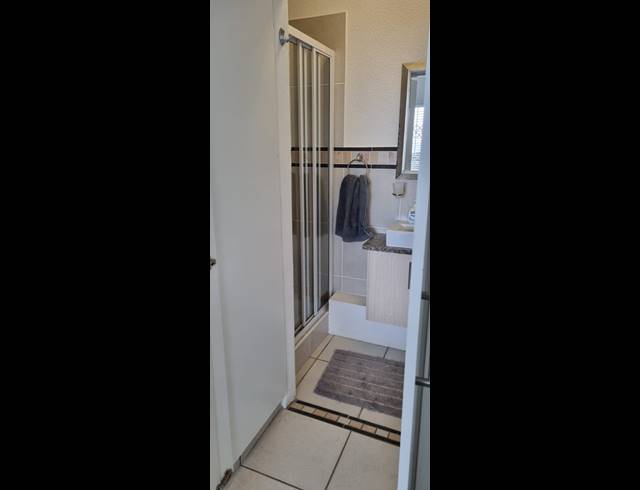 3 BEDROOM APARTMENT FOR SALE IN BEACON ROCKS